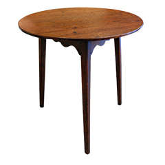 18th Century Oak Cricket Table with Scalloped Apron