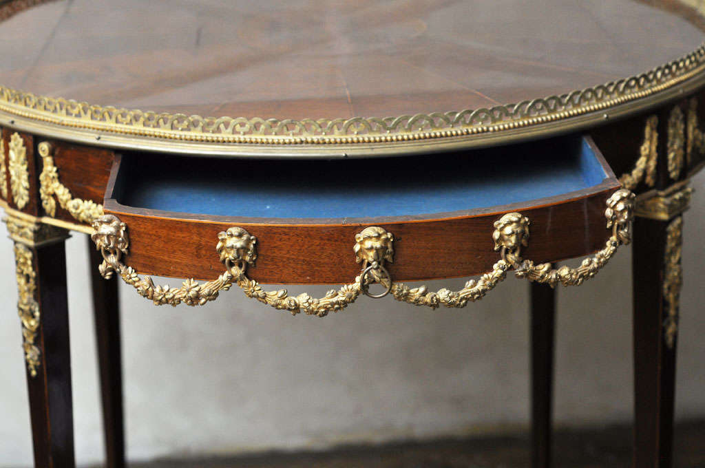 Gilt 18th Century Sheraton Gueridon