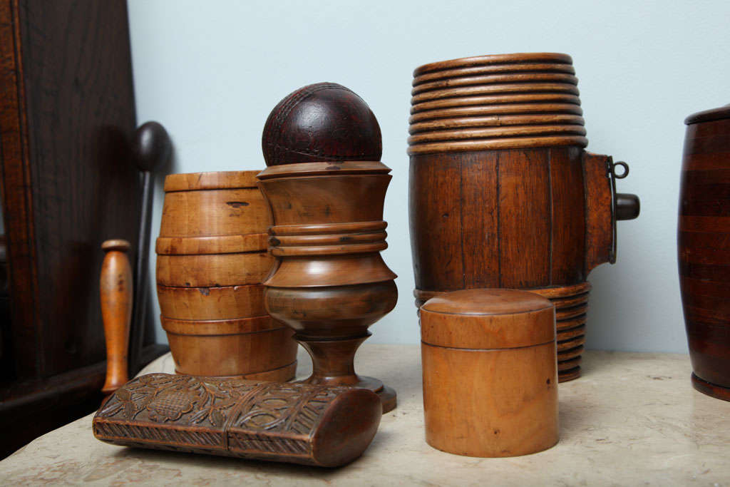 Assortment of Treen Objects 4