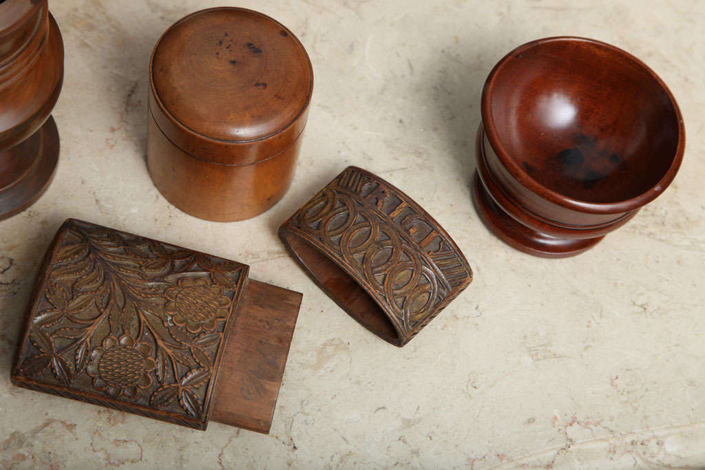 Assortment of Treen Objects 6