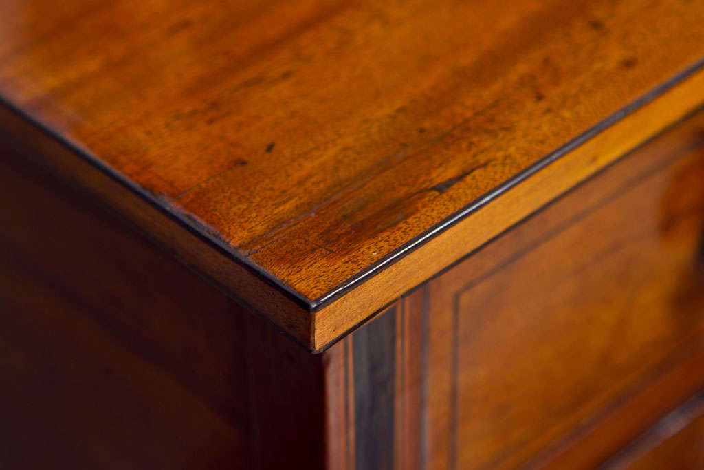 British English Inlaid Mahogany Dressing Table For Sale