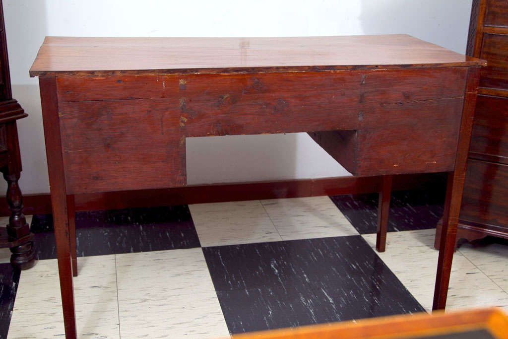 English Inlaid Mahogany Dressing Table For Sale 1