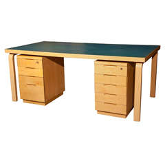 Writing Desk by Alvar Aalto 4