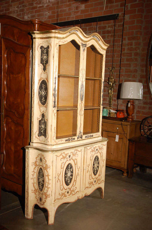 Vintage Hand Decorated Cabinet with Four Doors 2