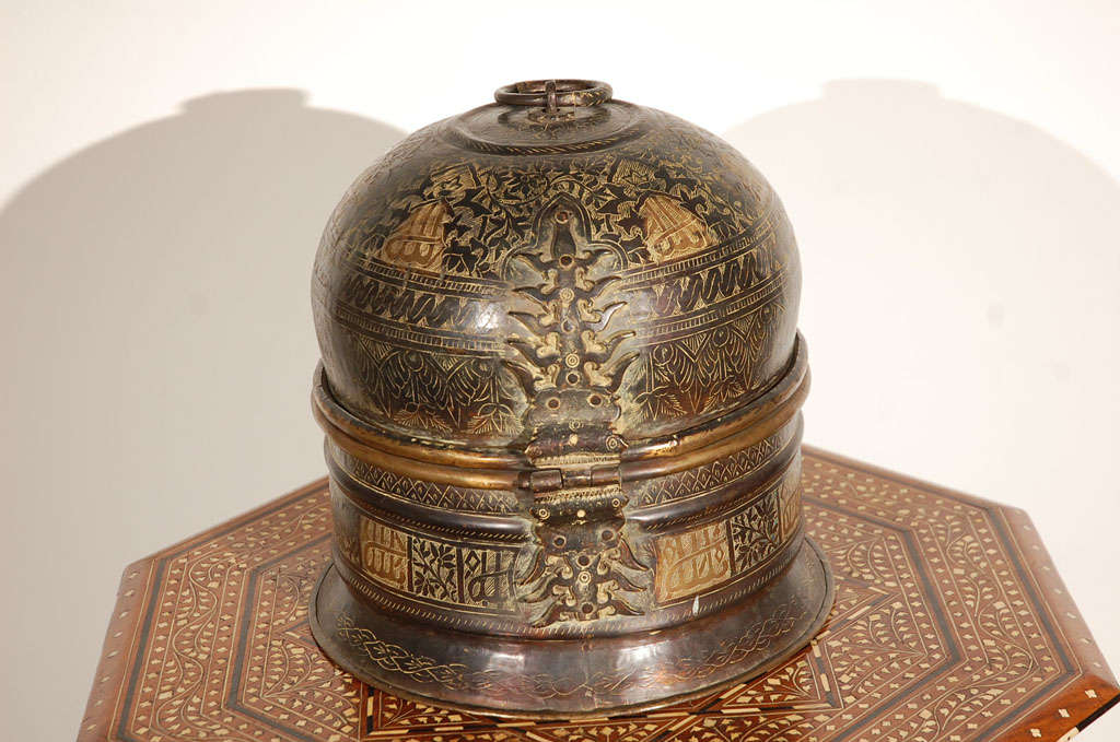 Decorative round Turkish Bronze Box with Lid 3