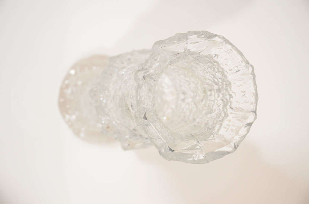 timo sarpaneva glass vase