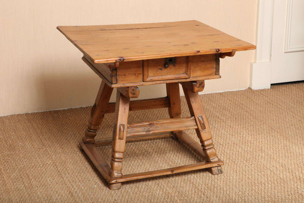 Old Pine Swiss Table