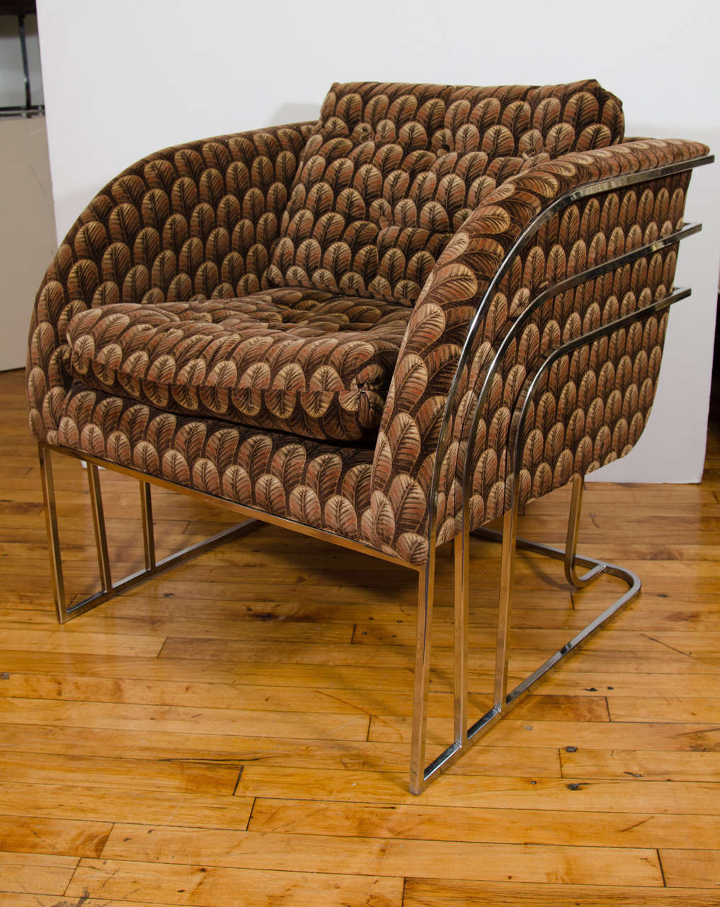 Mid-Century Modern Midcentury Pair of Milo Baughman Club Chairs Upholstered in Original Fabric