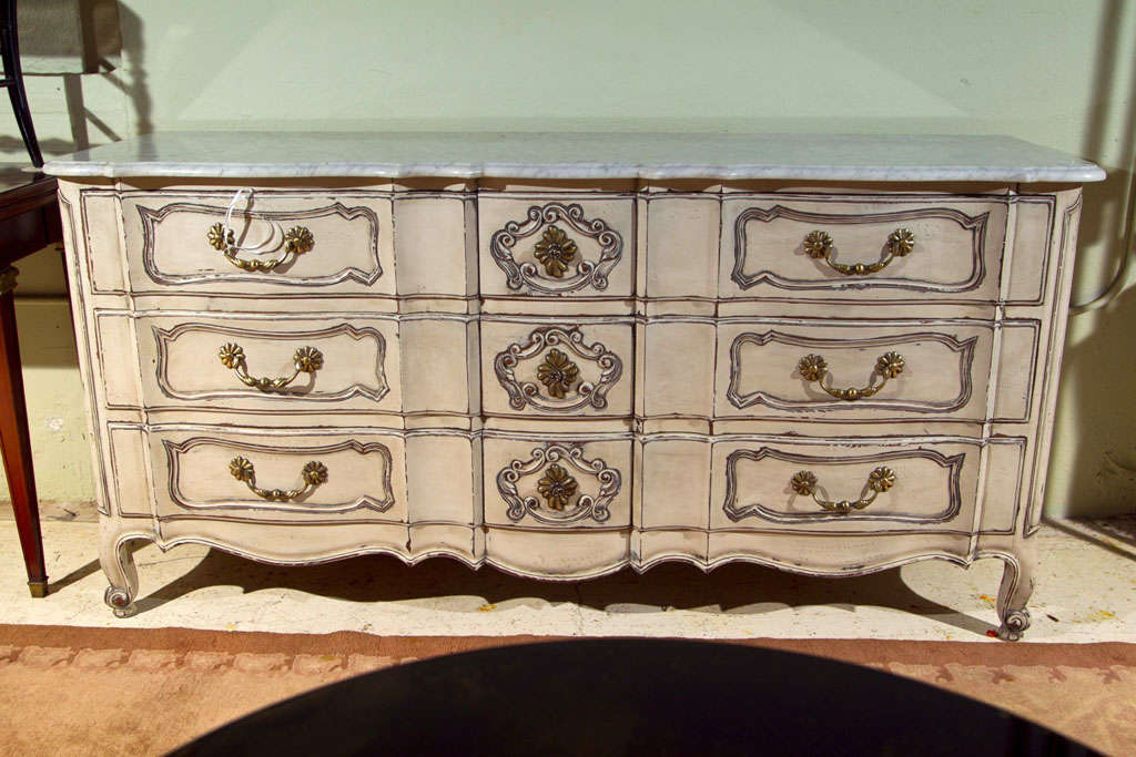 Distress painted French Louis XV style chest of drawers, white beveled marble top, beautiful banding on drawers and on the side, raised on cabriole legs. Attributed to Maison Jansen.