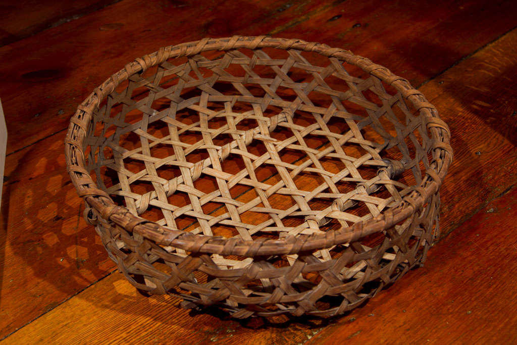 Folk Art Large Round Cheese Basket