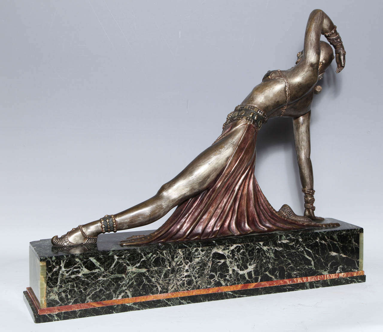 Demetre Chiparus (1886-1947) Early 20th c. Silvered and Gilt Bronze Exotic Dancer on Marble and Onyx Plinth In Excellent Condition In New York, NY