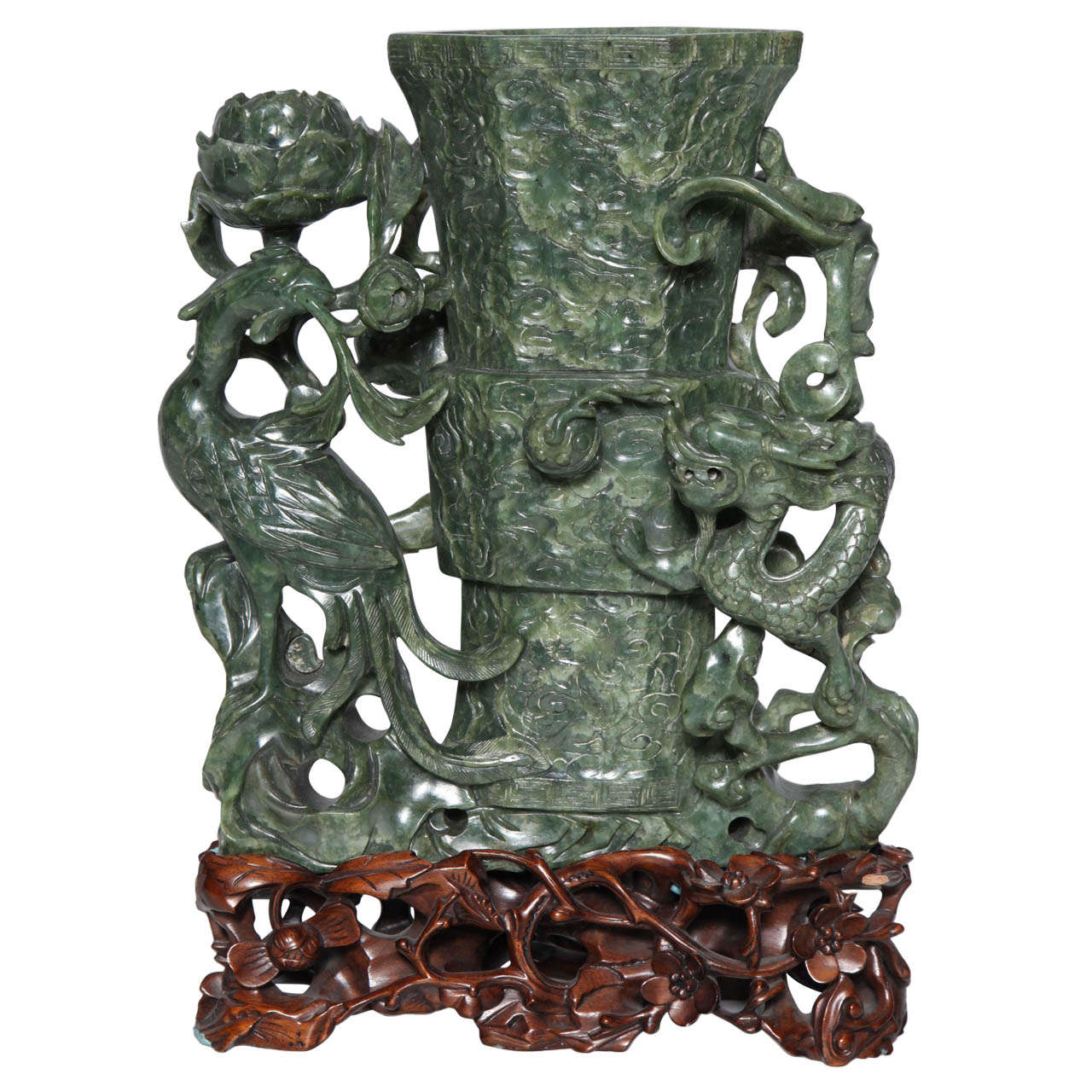 Vase chinois en jade épinard avec oiseau phénix et dragon représentant l'immortalité