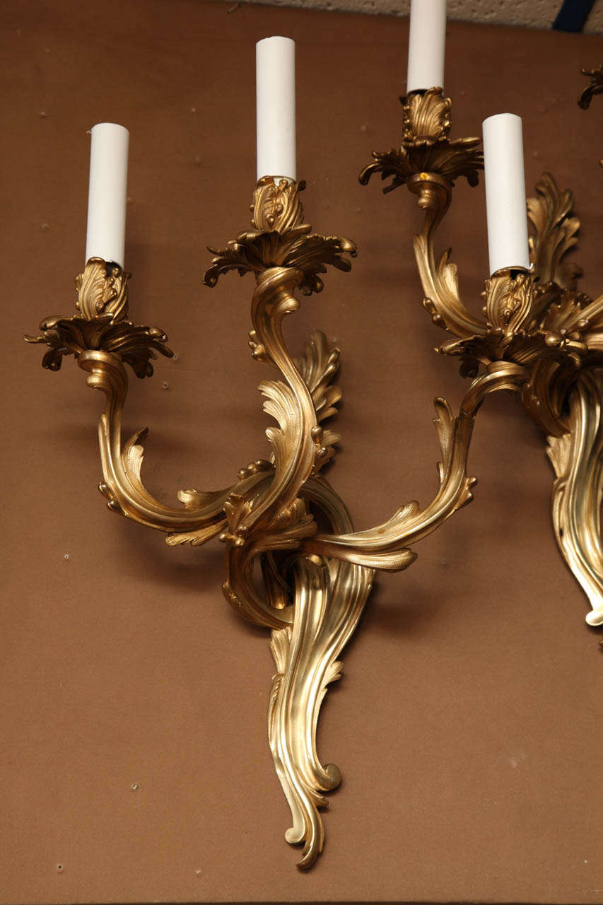 A Very Fine Quality Set of Four French Louis XV Style Wall Sconces 4