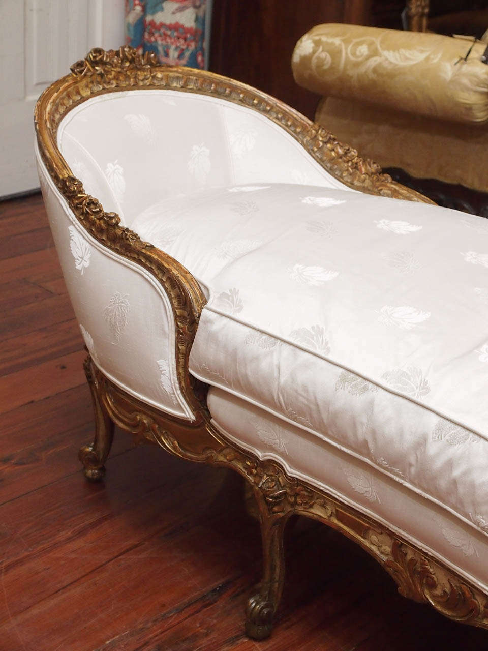 19. Jahrhundert Louis XV Stil Giltwood Gondel Form Chaise Longue im Zustand „Gut“ in Natchez, MS
