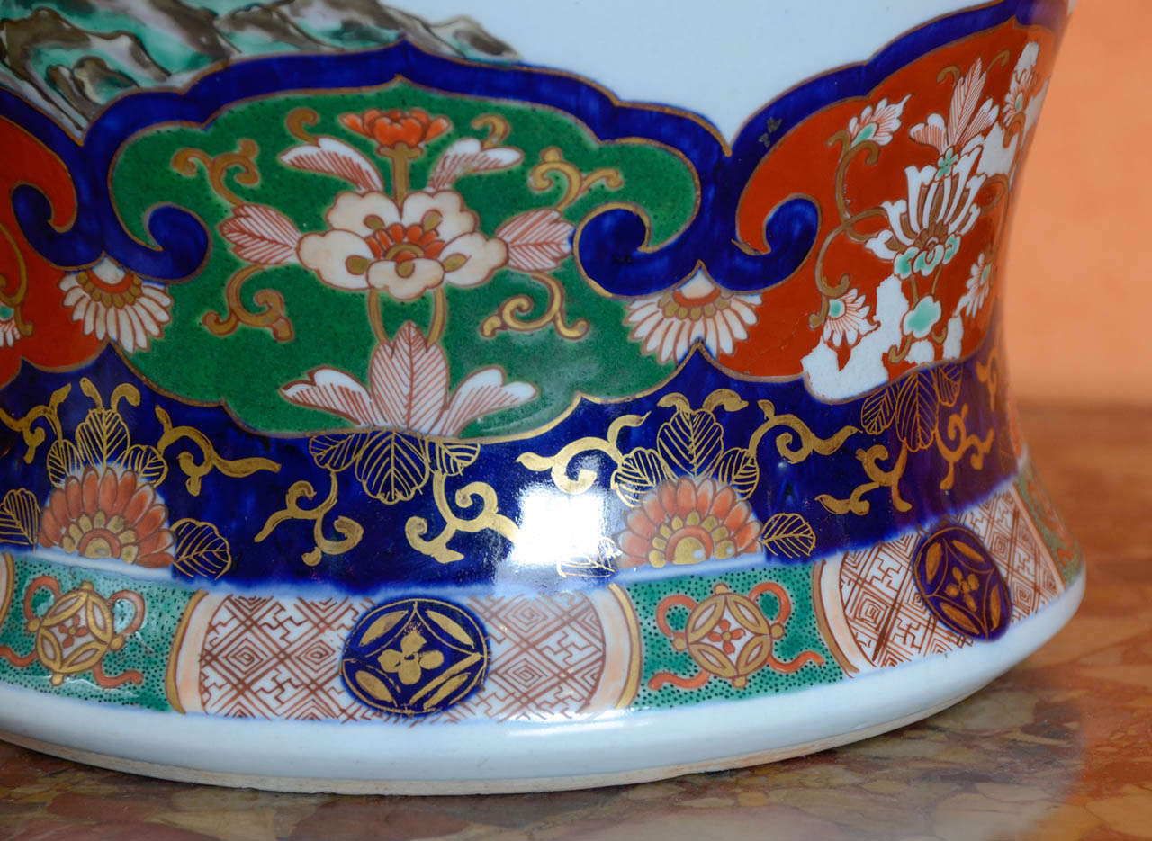 A Large Japanese Imari Vase 19th Century 3