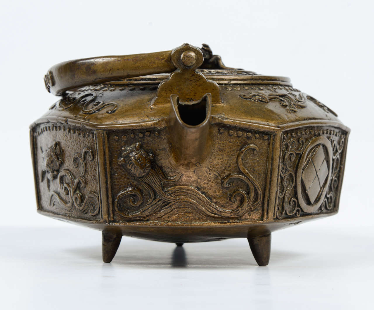 19th Century Japanese Bronze Tea Pot In Good Condition For Sale In Paris, FR