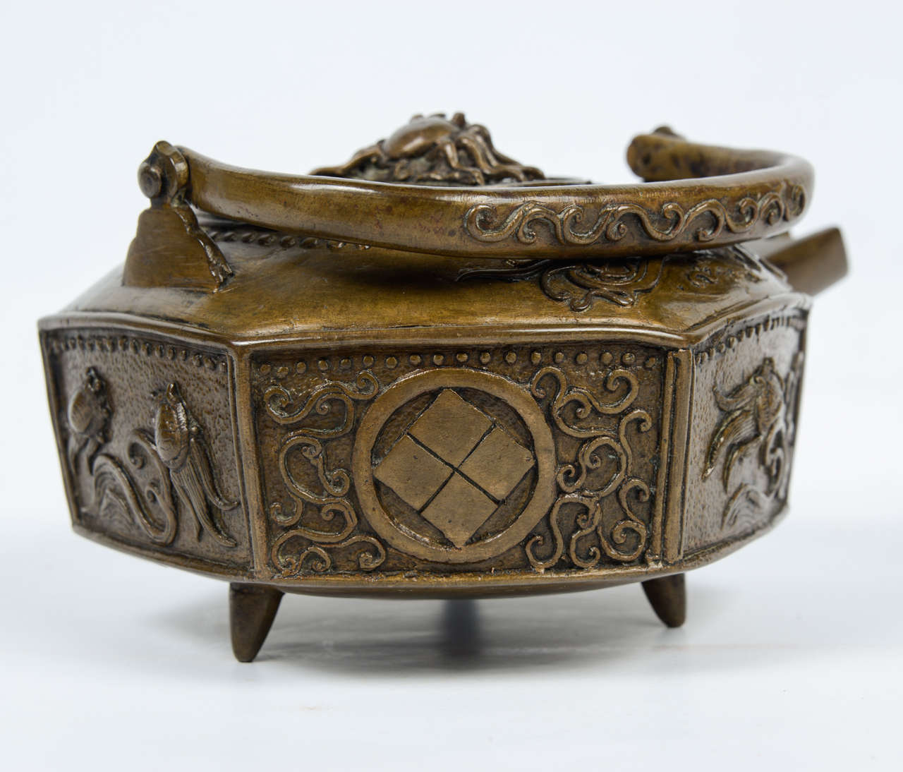 19th Century Japanese Bronze Tea Pot For Sale 2