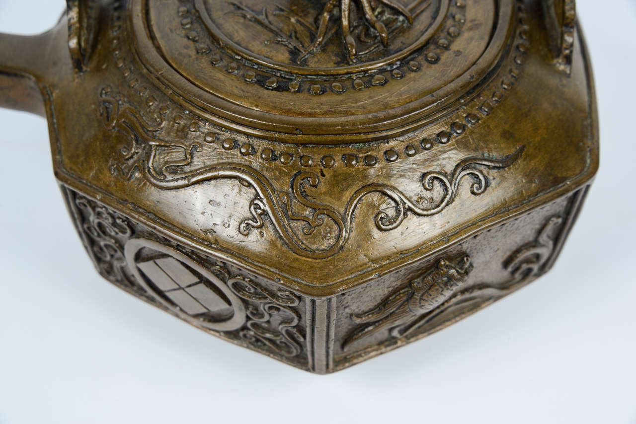 19th Century Japanese Bronze Tea Pot For Sale 6