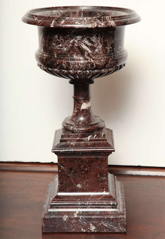 19th century Italian Urn For Sale at 1stDibs