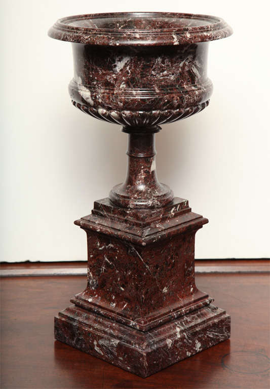 19th century Italian Urn For Sale at 1stDibs