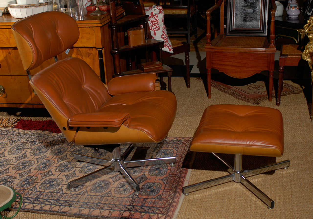 Pair of Eames Style Lounge Chairs and Ottomans 2