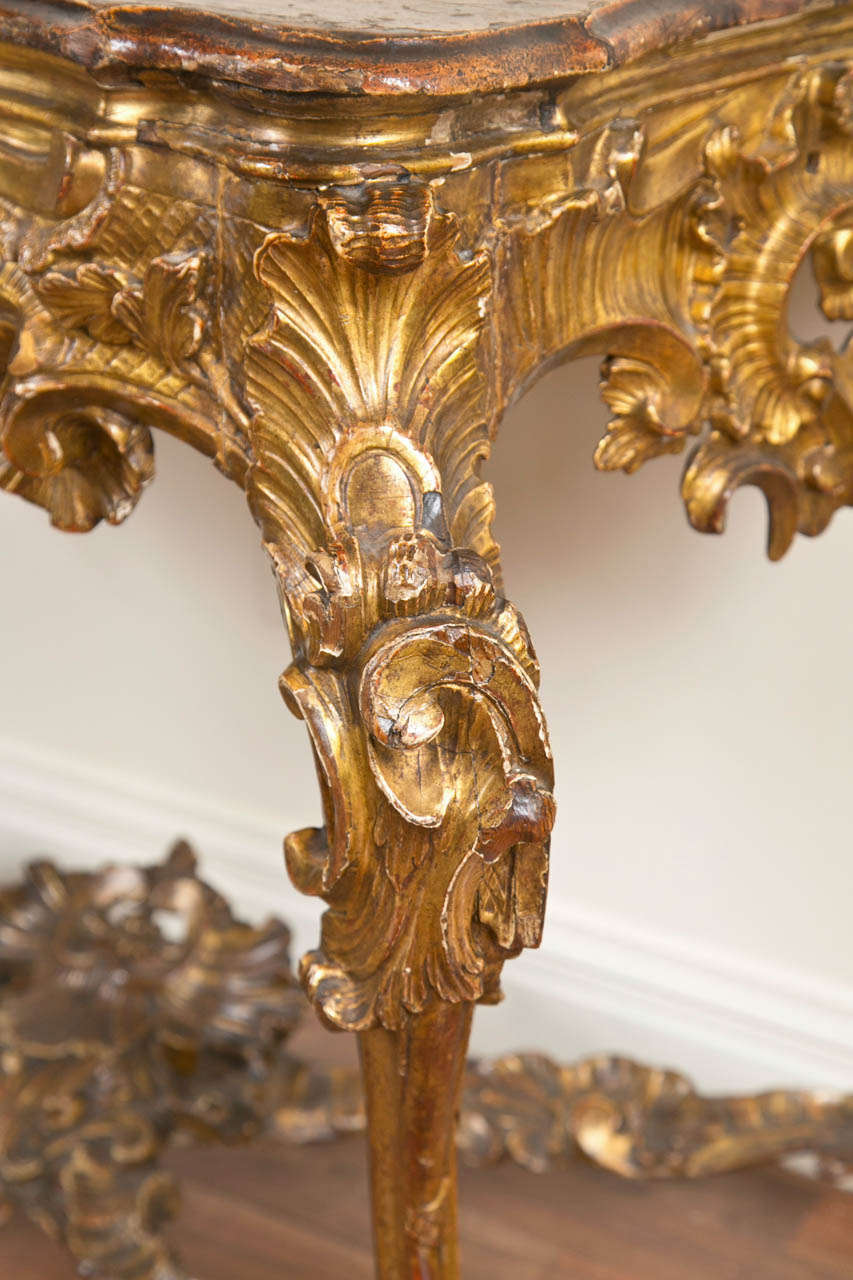A Good Italian Baroque Giltwood Console Table In Good Condition In Bantam, CT