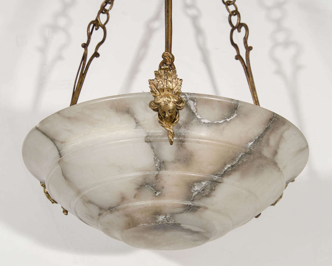 French Elegant Art Deco Alabaster Chandelier with Gilded Bronze Fittings