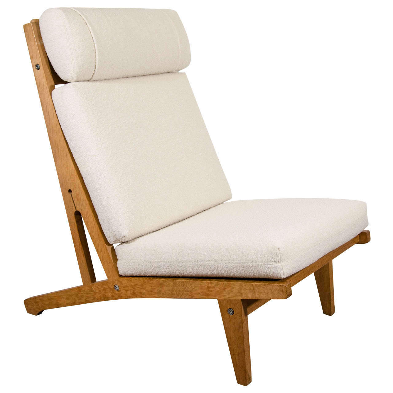 A Mid Century Hans Wegner Lounge Chair By Getama
