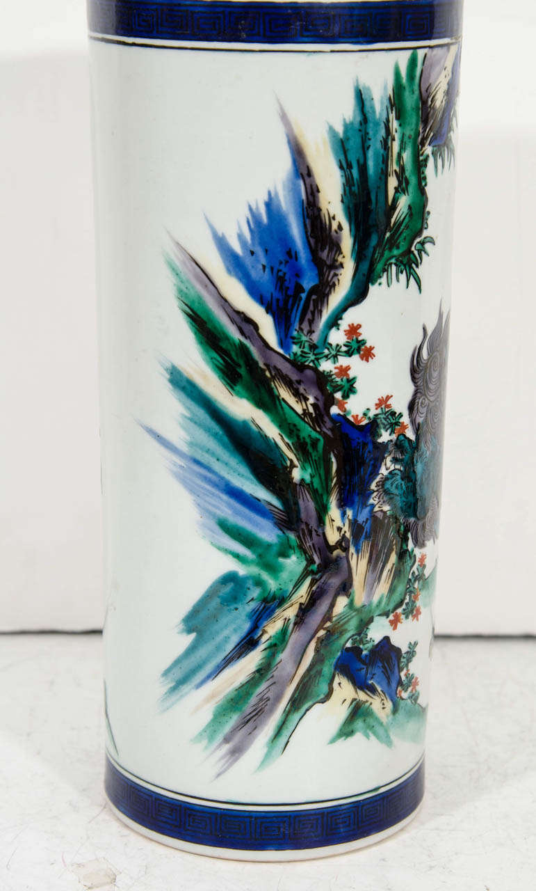 Japonais Vase décoratif japonais en céramique du milieu du siècle dernier