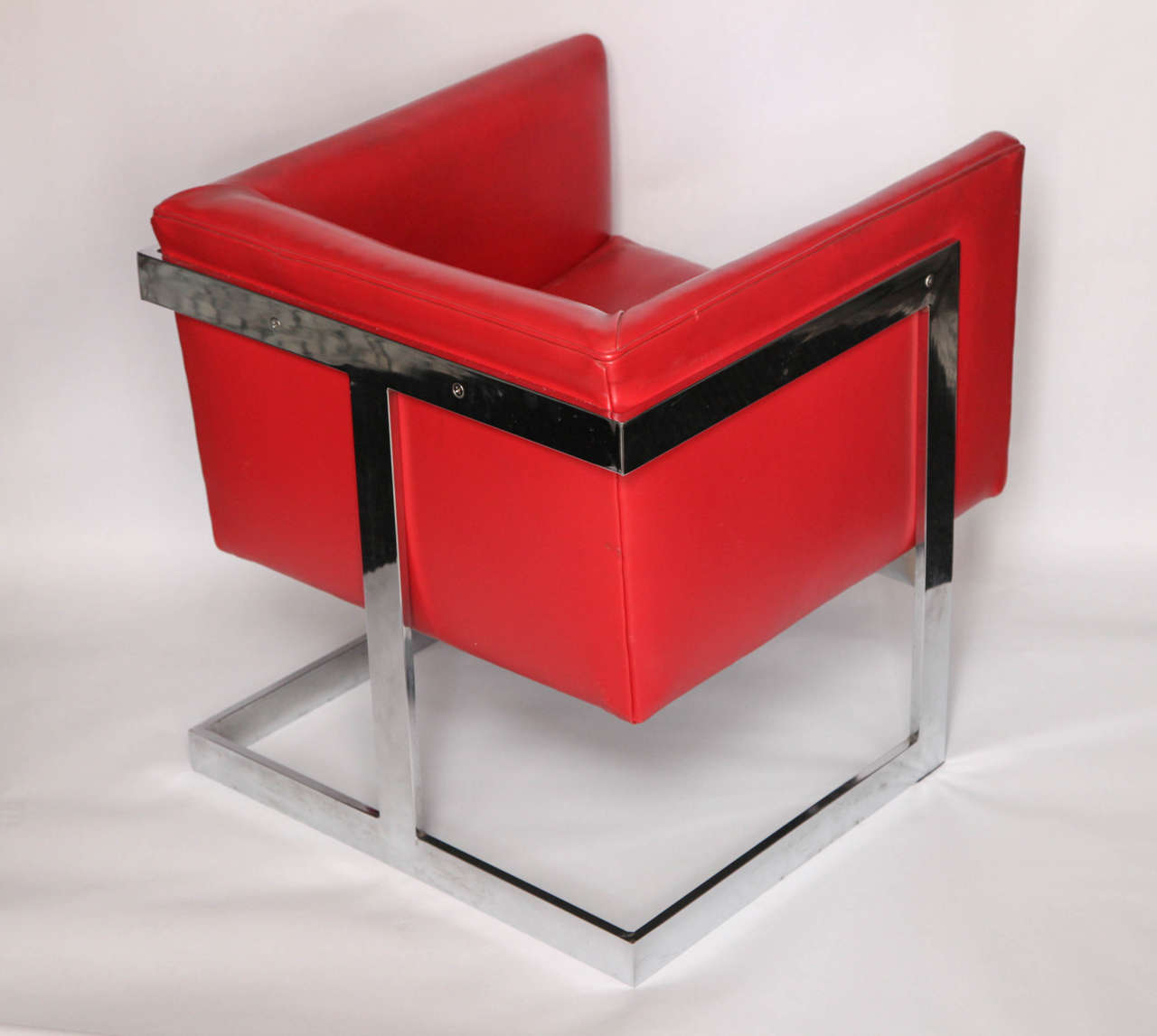 Machine-Made 1970s Modernist Cube Chair by Milo Baughman