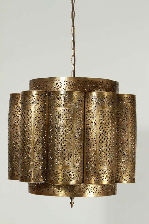 Large Pierced Brass Moroccan Chandelier in Alberto Pinto Style 2