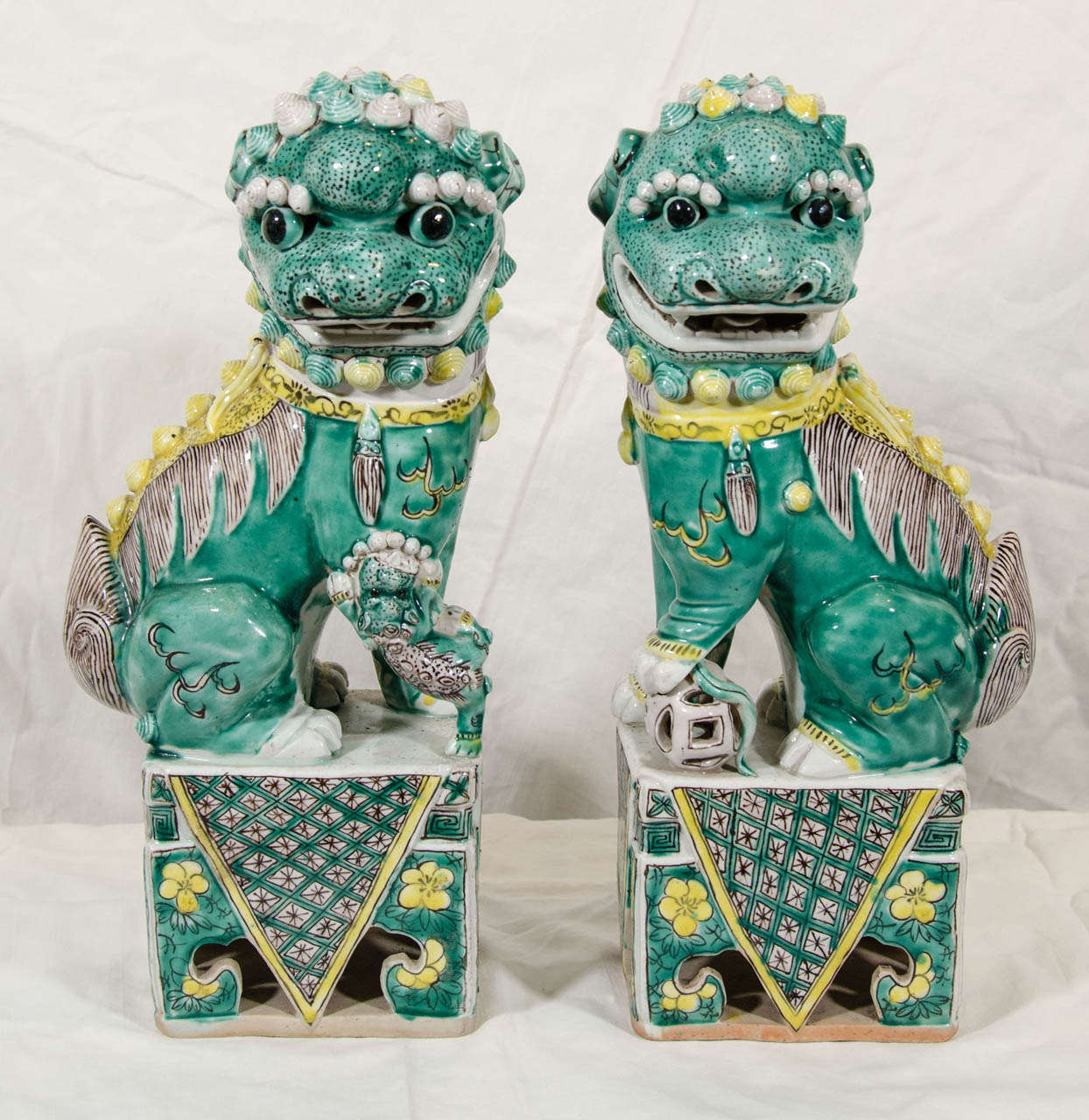 A Pair of 19th Century Chinese Foo Dogs 3