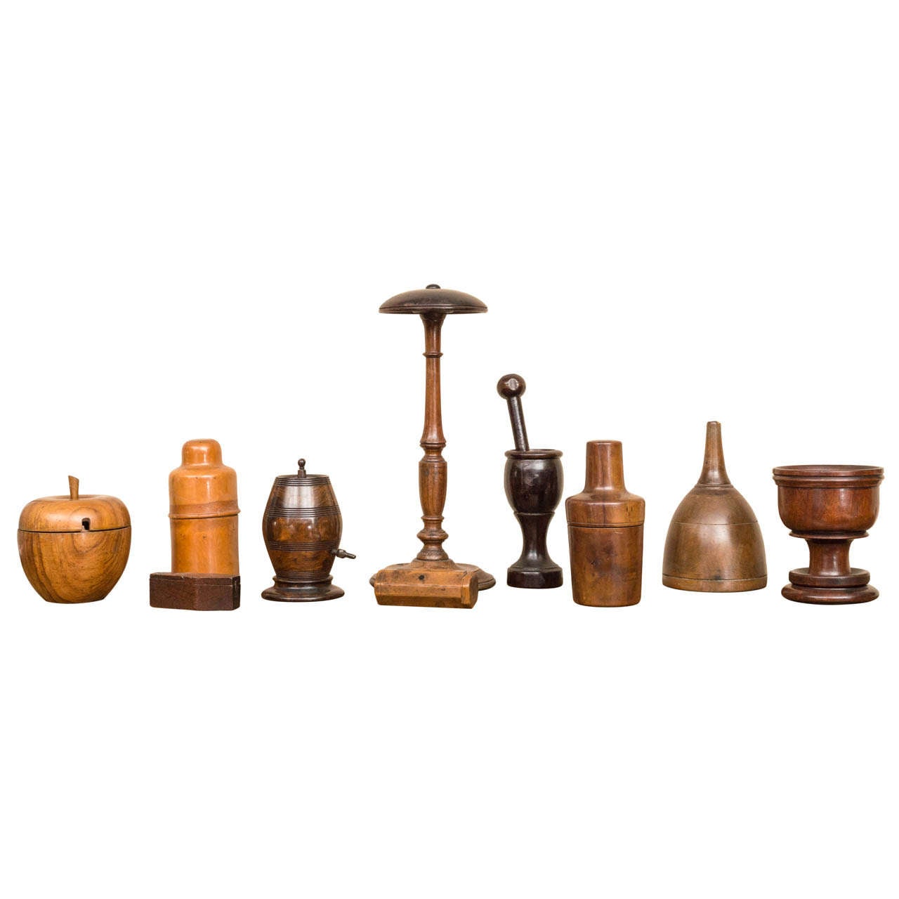 Collection of Ten Pieces of Treenware, English, circa 1830 For Sale