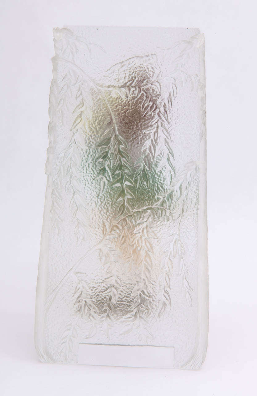 An Important Paul Stankard Glass Botanical Carved By Barry Sautner In Excellent Condition For Sale In New York, NY