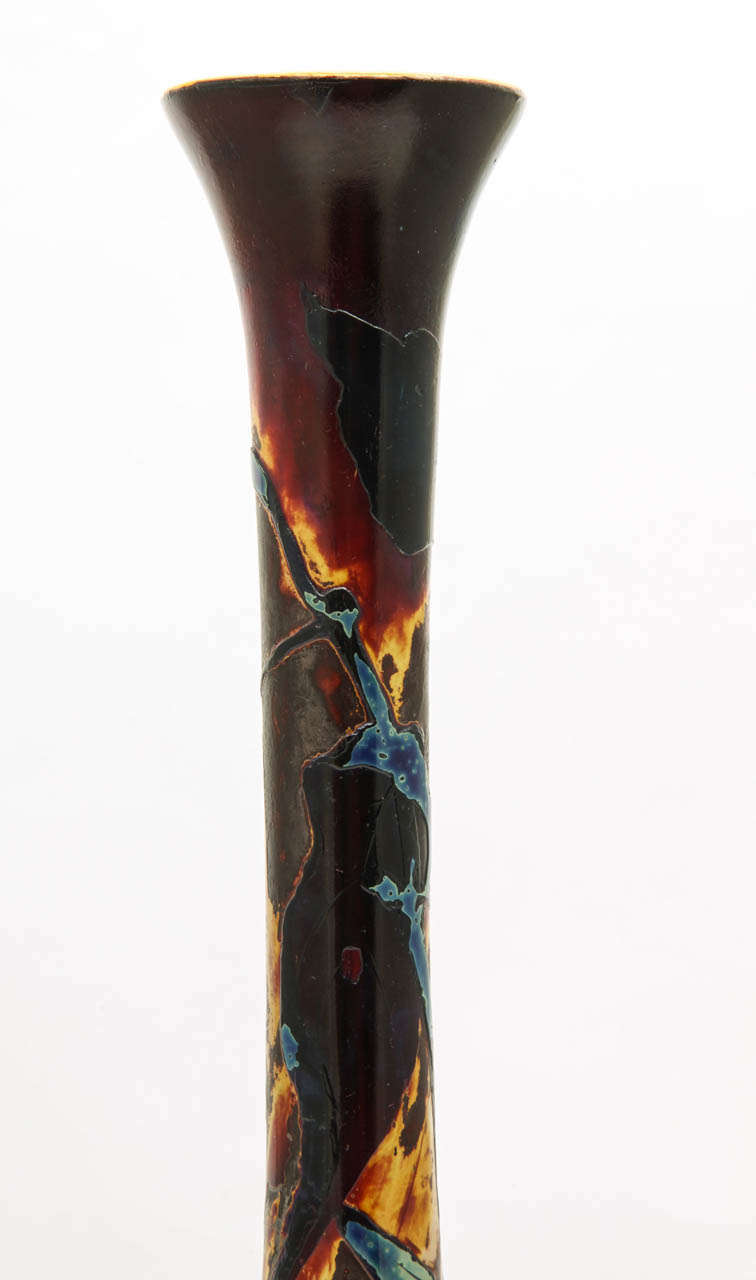 A Beautiful Signed Muller Croismare Cameo Glass vase In Excellent Condition In New York, NY