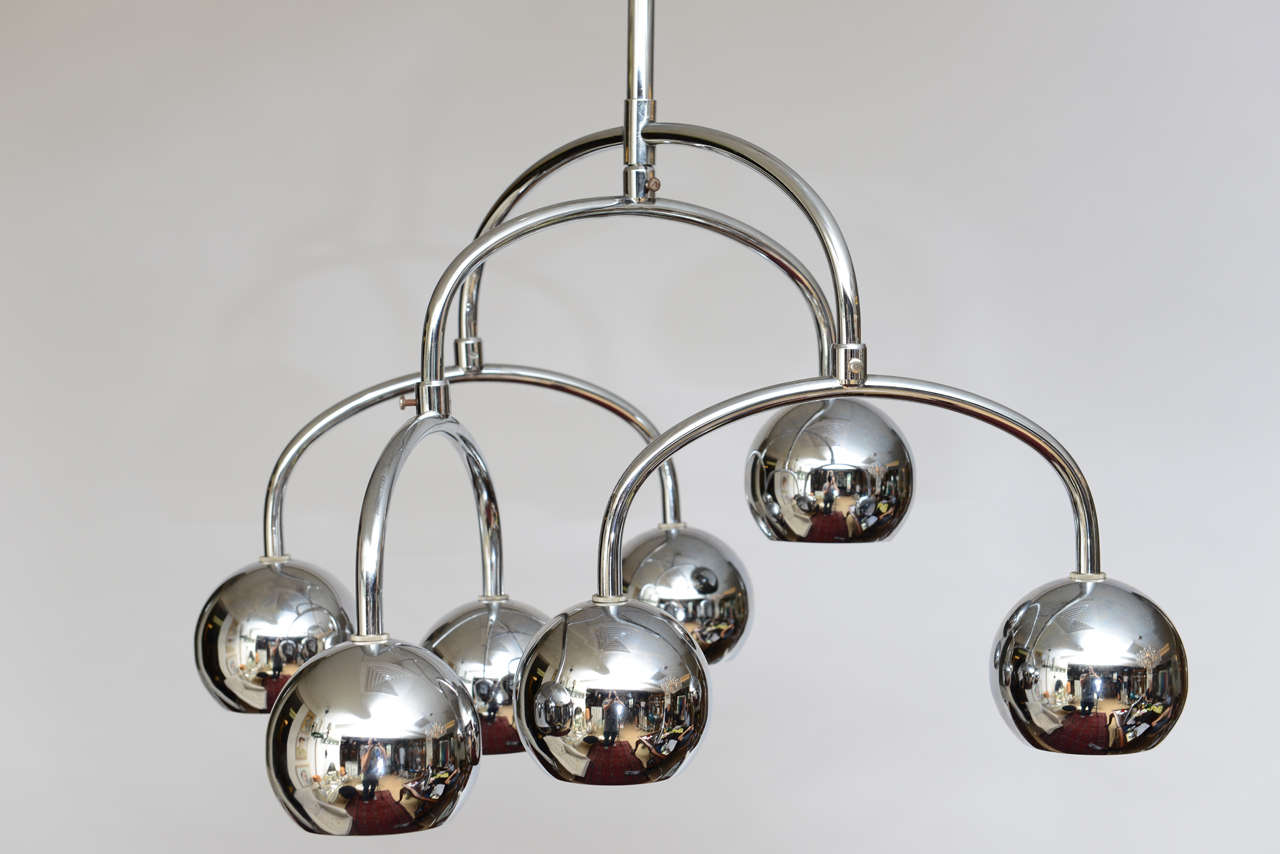 Robert Sonneman Seven-Light Chrome Tiered Chandelier For Sale 3