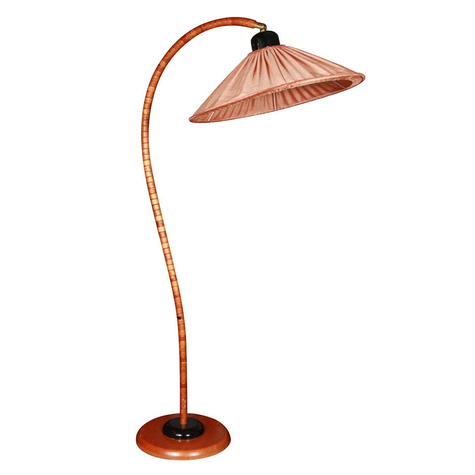 TULIP-SHAPED DANISH FLOOR LAMP, Early 20th Century For Sale