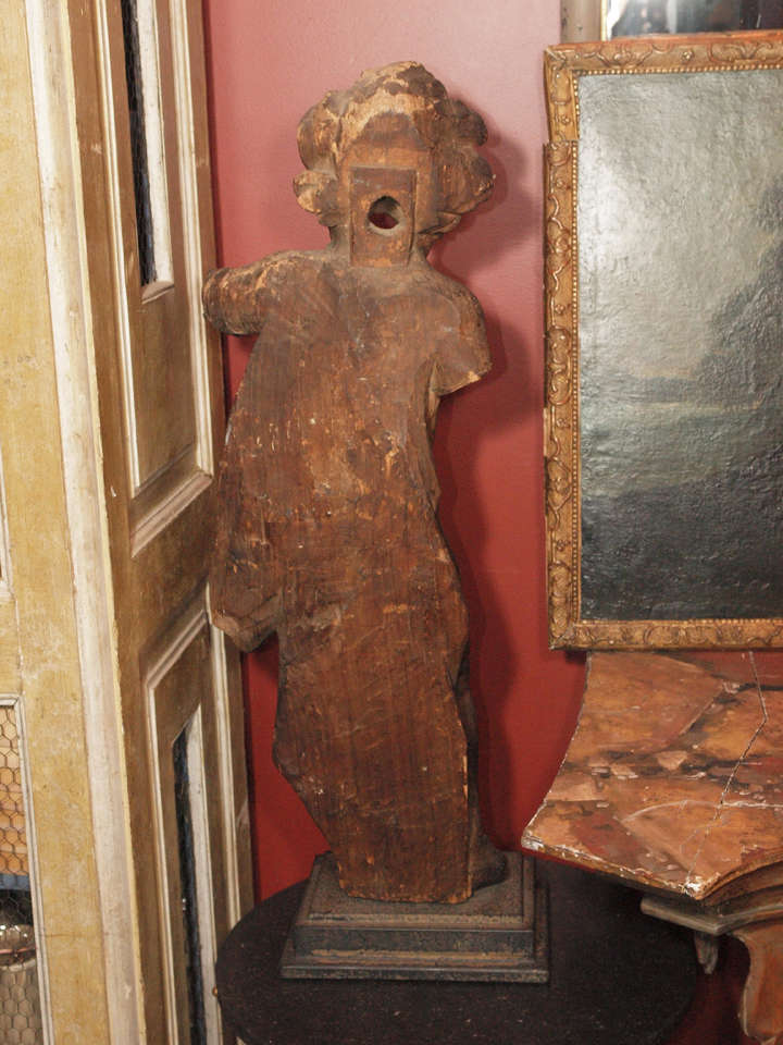 17th century Carved wood Putti For Sale 1