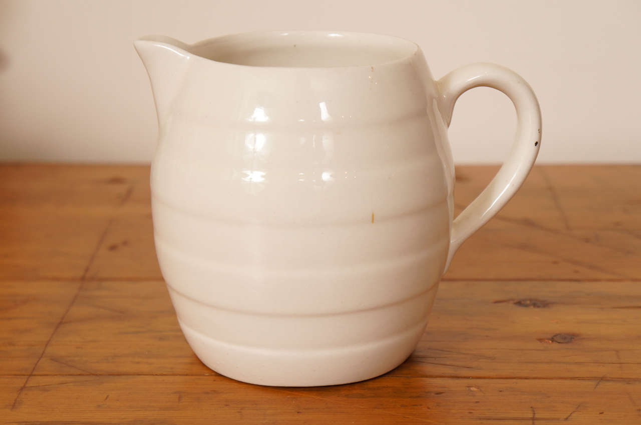 English White Ware/Milk Jugs In Excellent Condition In Sheffield, MA