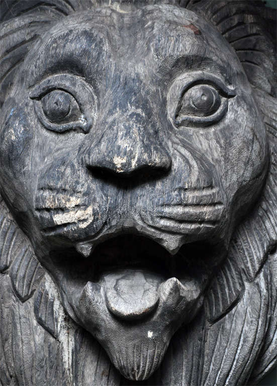 Chinese Carved Teak Lion, Circa 1880 In Distressed Condition For Sale In Lake Forest, IL