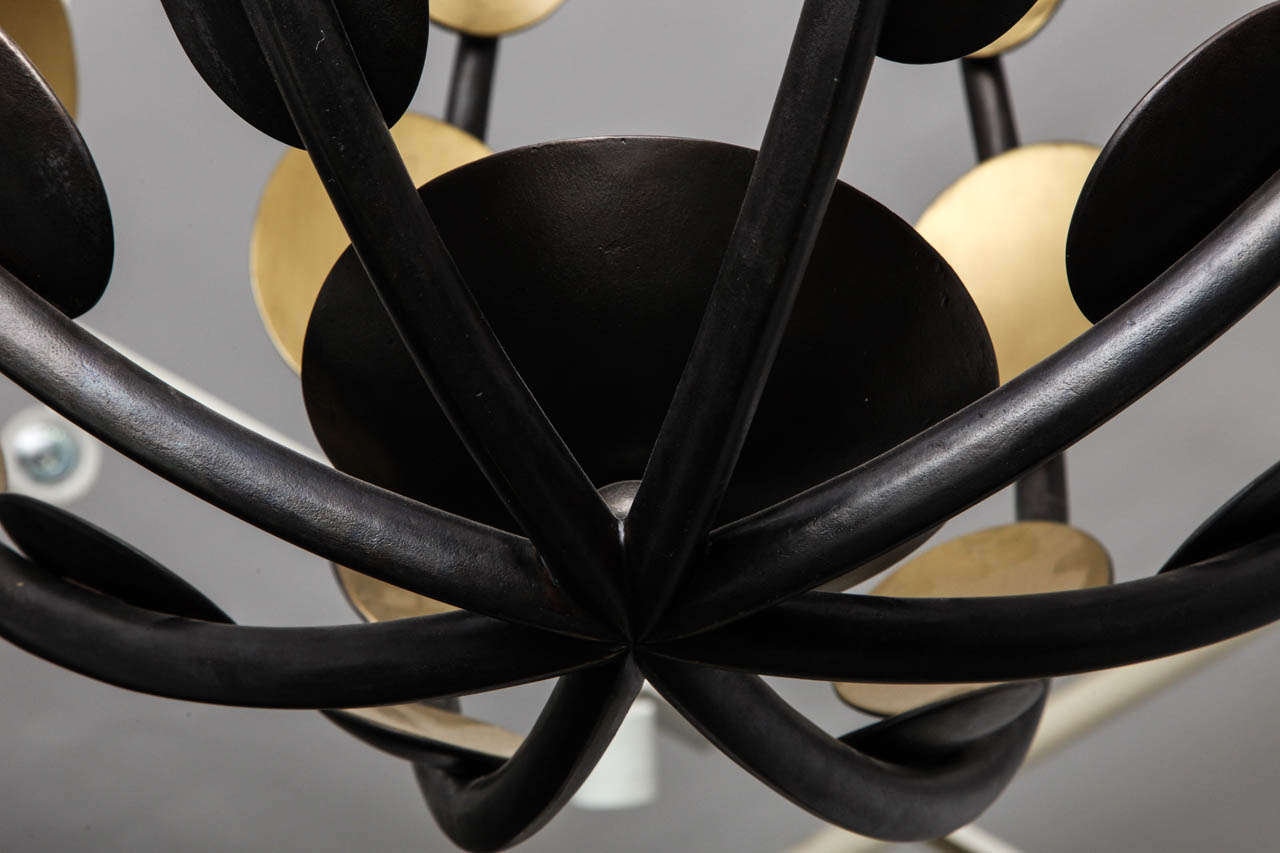 Bronze Lanterne en bronze « Ellipse » d'Hervé van der Straeten, France, 2011 en vente