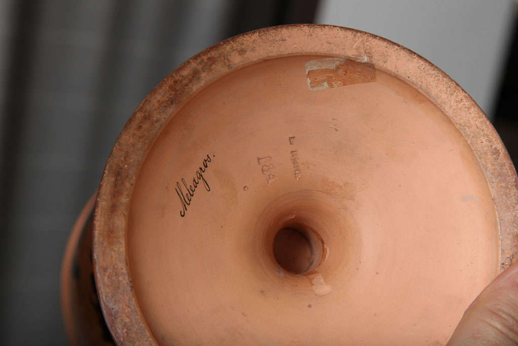 Dänische Terrakotta-Amphore aus Amphora im Angebot 7