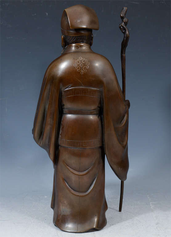 Bronze japonais ancien d'époque Meiji représentant un vieil homme (jerodien) en vente 2