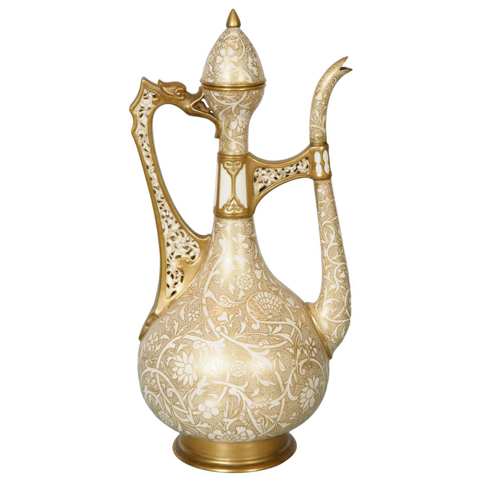 English Porcelain Ewer in the Islamic Style, 19th Century For Sale