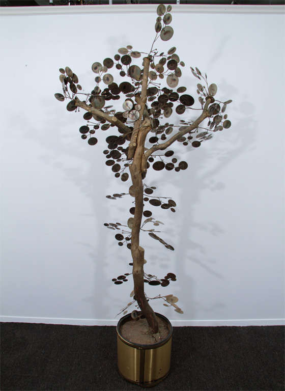 Mid Century Curtis Jere  Metal Standing Tree Sculpture In Good Condition For Sale In New York, NY