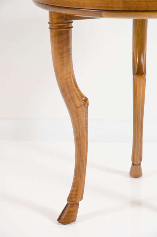 'Trapeza' Three-Leg Table by T.H. Robsjohn-Gibbings for Saridis In Excellent Condition In New York, NY