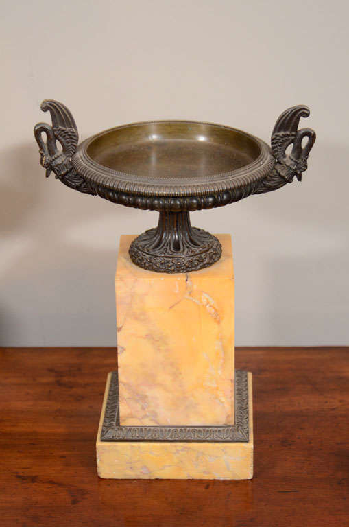 Cast Pair of Early 19th Century French Bronze Tazzas on Sienna Marble Stands For Sale