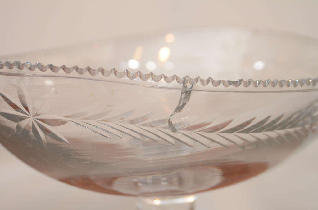 Early 19th Century Irish Cut Glass Compote In Good Condition For Sale In Long Island City, NY