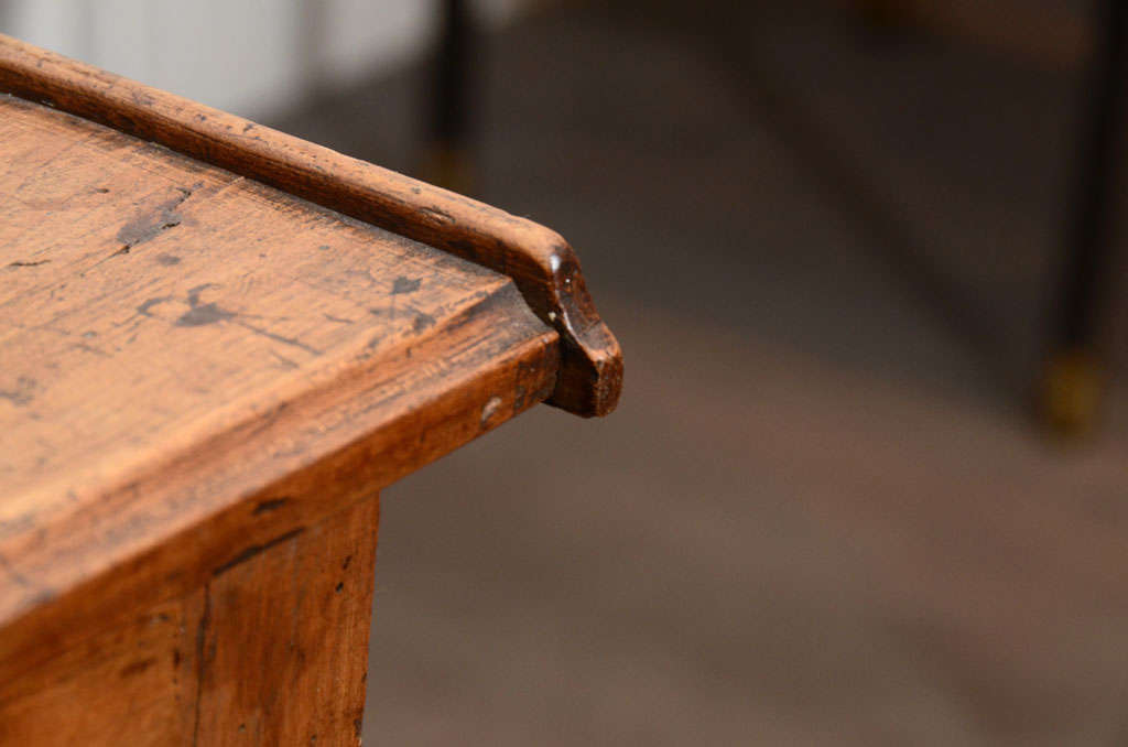 Wooden Side Table with Drawer 4