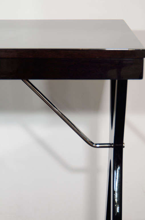 Modernist Desk In Ebonized Mahogany in the Manner of Gio Ponti 1